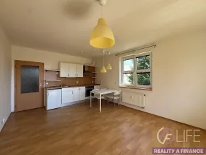 Pronájem bytu 2+kk, Jilemnice, U Nemocnice, 48 m2