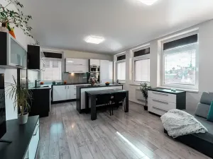 Prodej komerční nemovitosti, Zbýšov, Na drahách, 549 m2