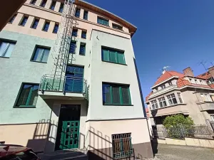 Pronájem bytu 1+kk, Praha - Podolí, Pravá, 35 m2