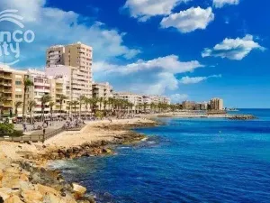 Prodej bytu 4+kk, Torrevieja, Alicante, Španělsko, 96 m2