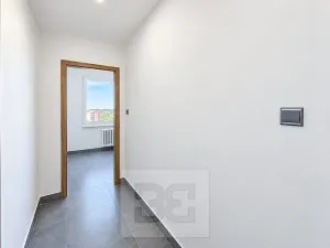 Pronájem bytu 1+1, Žatec, Havlíčkovo náměstí, 43 m2