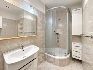 Pronájem bytu 2+kk, Praha - Hloubětín, Slévačská, 48 m2