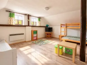 Pronájem rodinného domu, Uhlířské Janovice, 107 m2