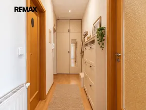 Prodej bytu 2+kk, Praha - Holešovice, Jateční, 45 m2