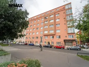 Prodej bytu 2+kk, Praha - Holešovice, Jateční, 45 m2