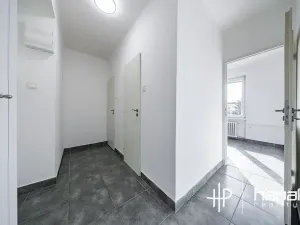 Pronájem bytu 1+1, Olomouc, Foerstrova, 34 m2