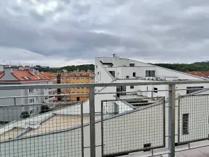 Pronájem bytu 2+1, Praha - Smíchov, Podbělohorská, 42 m2