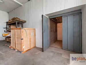 Prodej obchodního prostoru, Varnsdorf, Dvořákova, 7660 m2