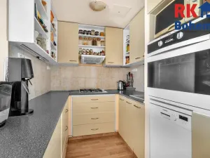 Prodej bytu 3+1, Praha - Chodov, Konstantinova, 71 m2