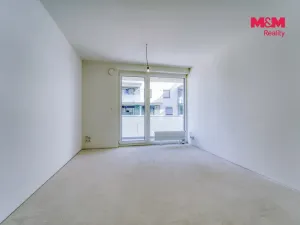 Prodej bytu 1+kk, Praha - Prosek, Čakovická, 27 m2