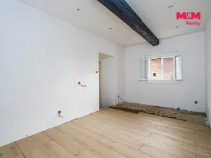 Prodej chalupy, Lužná, Masarykovo nám., 165 m2