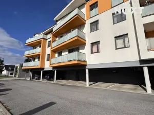 Pronájem bytu 3+kk, České Budějovice, Stradonická, 69 m2