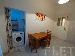 Pronájem bytu 2+1, Praha - Karlín, Sokolovská, 64 m2