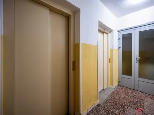 Prodej bytu 2+1, Pardubice - Zelené Předměstí, nábřeží Závodu míru, 53 m2