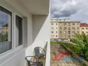 Pronájem bytu 2+1, Slaný, Stehlíkova, 55 m2