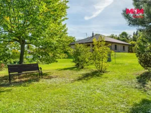 Prodej rodinného domu, Cvrčovice, Školní, 178 m2