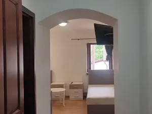 Pronájem bytu 1+kk, Staré Město, Jamnická, 24 m2