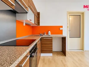 Prodej bytu 2+kk, Velešín, Sídliště, 42 m2