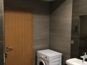 Pronájem bytu 1+kk, Karlovy Vary, Mattoniho nábřeží, 47 m2