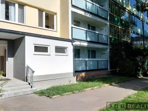 Prodej bytu 3+1, Praha - Prosek, Bílinská, 55 m2