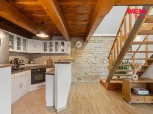 Prodej rodinného domu, Jarpice, 380 m2
