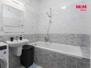 Pronájem bytu 3+kk, Praha - Liboc, Pod cihelnou, 84 m2