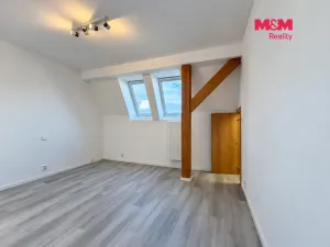 Pronájem bytu 2+1, Kladno, Osvoboz. pol. vězňů, 53 m2