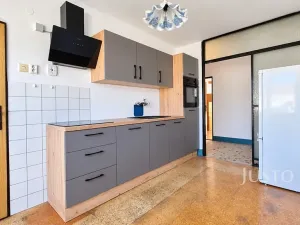 Pronájem bytu 3+1, Písek, Raisova, 69 m2