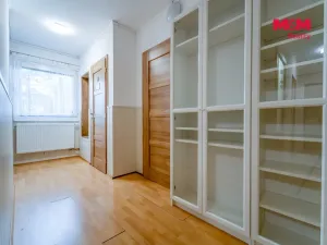 Pronájem bytu 3+1, Holoubkov, 59 m2