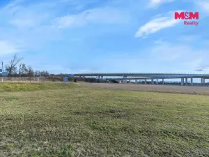 Prodej komerčního pozemku, Opatovice nad Labem, 8400 m2