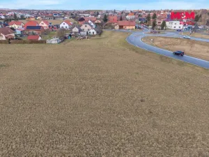Prodej komerčního pozemku, Opatovice nad Labem, 8400 m2