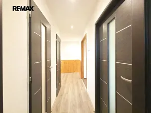 Prodej bytu 4+1, Deštná, U hřiště, 86 m2