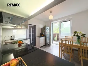 Prodej bytu 4+1, Deštná, U hřiště, 86 m2