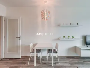 Pronájem bytu 1+kk, Praha - Vysočany, Vysočanská, 32 m2
