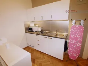 Pronájem bytu 2+kk, Praha - Nové Město, Řeznická, 44 m2