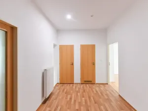 Pronájem bytu 2+kk, Praha - Smíchov, U Santošky, 69 m2