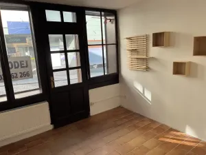 Pronájem obchodního prostoru, Třebíč, Přerovského, 14 m2
