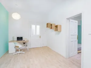 Prodej bytu 2+kk, Praha - Holešovice, Argentinská, 37 m2