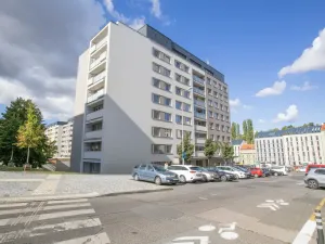 Pronájem bytu 3+1, Praha - Žižkov, Ostromečská, 83 m2