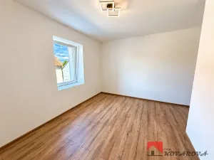 Prodej bytu 2+kk, Smečno, 56 m2