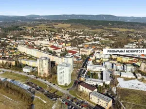 Prodej komerční nemovitosti, Karlovy Vary, Truhlářská, 464 m2