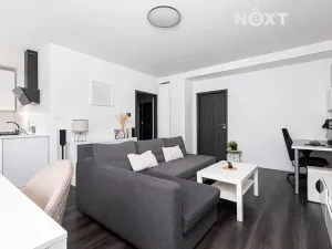 Prodej bytu 2+kk, Pardubice, Stavbařů, 53 m2