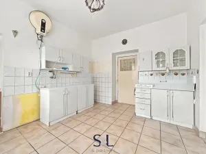 Prodej rodinného domu, Dobkovice, 233 m2
