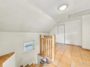 Prodej rodinného domu, Dobkovice, 233 m2