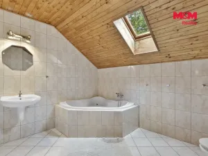 Prodej rodinného domu, Harrachov, 341 m2