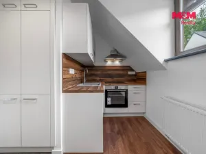 Prodej rodinného domu, Dalovice, Pod Strání, 486 m2