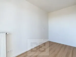 Pronájem bytu 2+kk, Praha - Černý Most, Arnošta Valenty, 39 m2