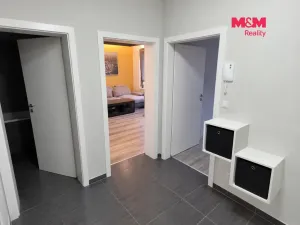 Pronájem bytu 2+kk, Praha - Hloubětín, Modrého, 55 m2