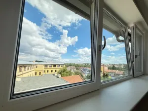 Pronájem bytu 2+kk, Brno, Porhajmova, 55 m2