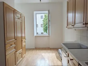Pronájem bytu 1+1, Opava, Těšínská, 50 m2